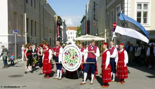 Tartu-laulupidu-2014-rongkaik-004