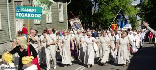 Tartu-laulupidu-2014-rongkaik-094