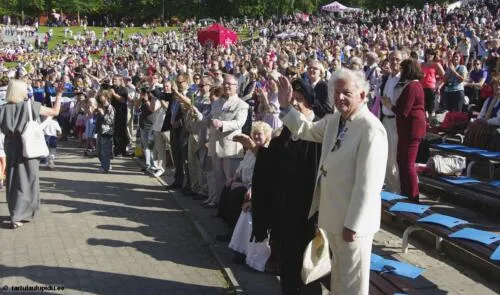 Tartu-laulupidu-2014-rongkaik-148