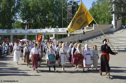 Tartu-laulupidu-2014-rongkaik-200