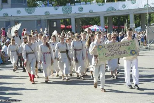 Tartu-laulupidu-2014-rongkaik-247