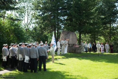 Tartu-laulupidu-2014-tule-suutamine-028