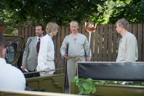 Tartu-laulupidu-2014-tule-suutamine-029