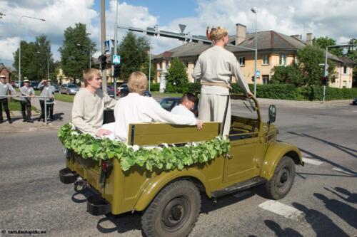 Tartu-laulupidu-2014-tule-suutamine-034