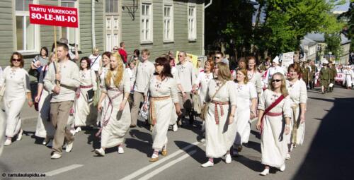 Tartu-laulupidu-2014-rongkaik-061