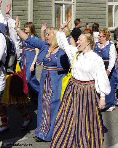 Tartu-laulupidu-2014-rongkaik-097