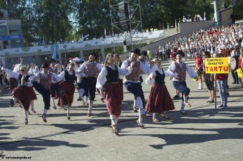 Tartu-laulupidu-2014-rongkaik-306